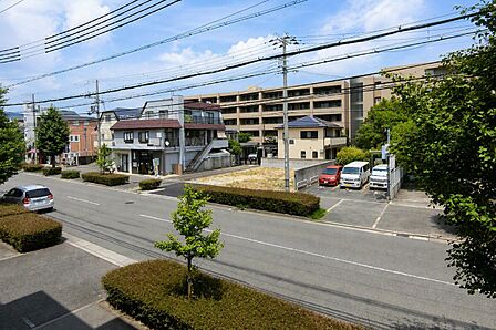 東向きバルコニーからの眺望写真です。（眺望は永続的に保証されるものではありません）