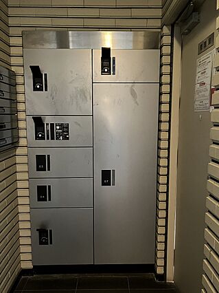 宅配ボックス