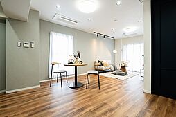 メロディーハイム蛸薬師 1LDKのリビング/ダイニング