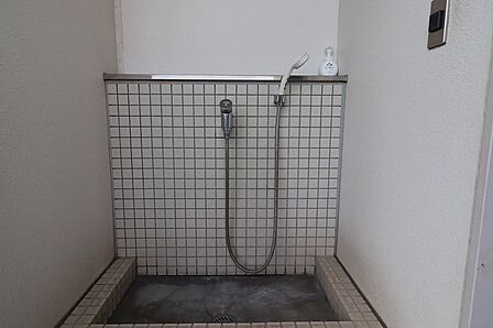 1階共用部のペット用足洗い場