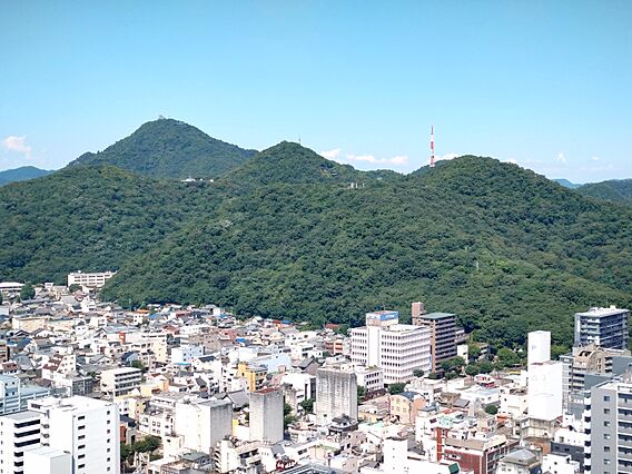 北側バルコニー...