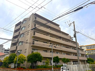 外観：1997年2月に建築されたマンションです