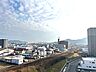 その他：南側バルコニーからは山陽本線の線路敷が見えます。