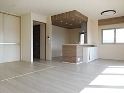 サーパス鳥取駅南 2LDKのリビング/ダイニング