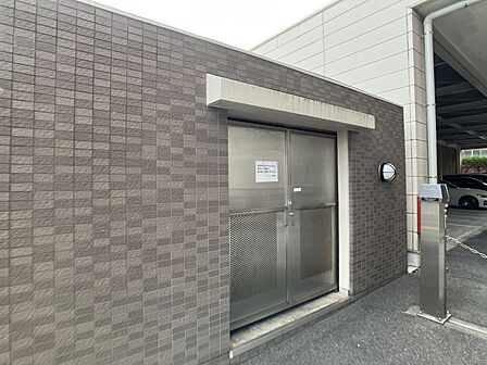 ゴミ置き場