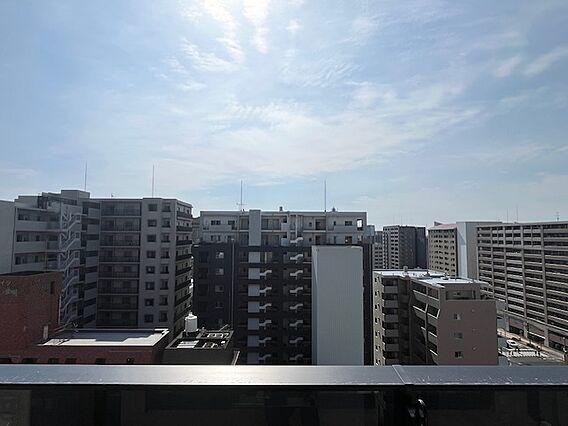 南東側バルコニ...
