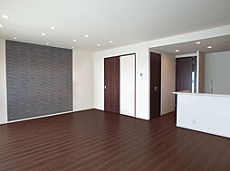 サーパス橘通東 2LDKのリビング/ダイニング