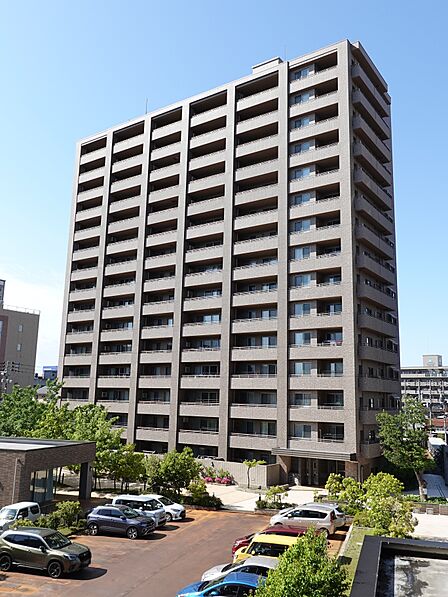 15階建88世帯「サーパスシティ今朝白弐番館ウエストウイング」