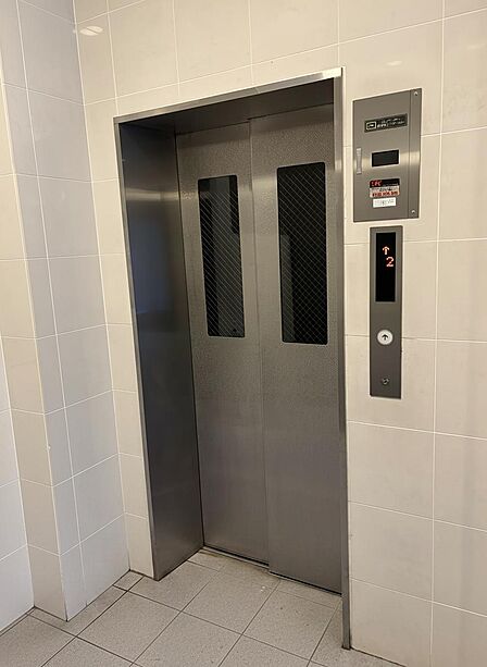 エレベーター