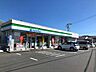 周辺：ファミリーマート浜松西神田店（530m）