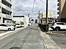 外観：前面道路