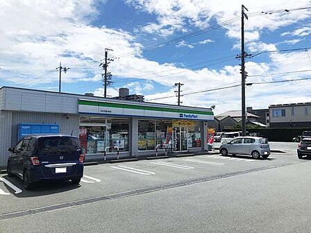 ファミリーマート浜松天龍川町店（360m）