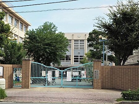 福岡市立 姪北小学校 801m