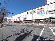 オリンピック おりーぶ東戸塚店　約600ｍ　1Ｆ食品フロア 10:00-21:00 までお仕事帰りのお買い物に大変便利です。