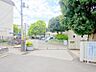 周辺：横浜市立舞岡中学校　約2000ｍ　スクールゾーンもあるため安心して通学いただけます。