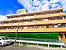 外観：【外観】ここから始まる「日常」はご家族にとってかけがえのない時間となります。少しでも豊かに、快適に。そんな想いから本邸宅は生まれました。