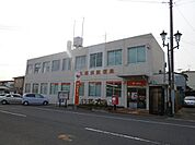 久慈浜郵便局（297m）