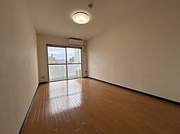 ウイング楽々園 4階1Kのリビング/ダイニング