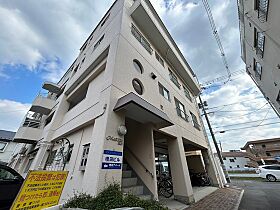 増田ビル  ｜ 広島県広島市安佐南区長束西1丁目（賃貸マンション1DK・2階・39.00㎡） その1