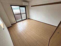 セゾン升本 4階1Kのリビング/ダイニング