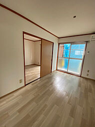 井上マンション 3階1LDKのリビング/ダイニング