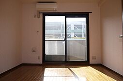 ロイヤル山口III 3階1Kのリビング/ダイニング