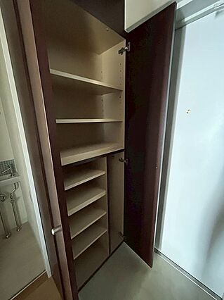 VILLAながい_内装_3