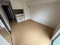 プリマベーラIII 2階2LDKのリビング/ダイニング