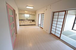 K・B・M井口台 4階3LDKのリビング/ダイニング