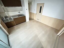 ウェルヒル住吉町 2階2DKのリビング/ダイニング