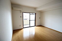 グリーンヒル吉村3 3階1Kのリビング/ダイニング