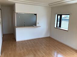 East Court Village 3階2LDKのリビング/ダイニング