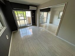 アクアビュー東観音 2階1LDKのリビング/ダイニング