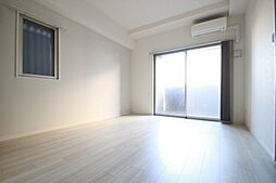 ヴィラ博丈 4階1SLDKのリビング/ダイニング