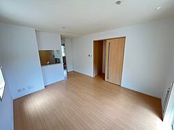 ドリームフォレストＳ 1階1LDKのリビング/ダイニング