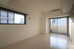 ｕｒｂａｎ　ｓｐｉｒｅ広島 8階1Kのリビング/ダイニング