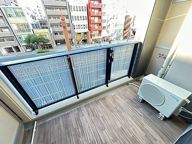 バルコニー