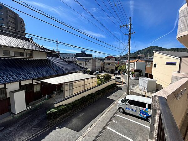 ラ・メゾン・セット ｜広島県広島市安佐南区中須1丁目(賃貸マンション3LDK・2階・63.99㎡)の写真 その11