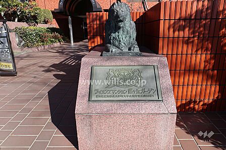 マンションの銘板