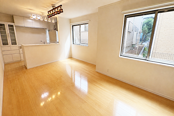 リビング/ダイニング 名古屋市名東区新宿2丁目 一戸建て