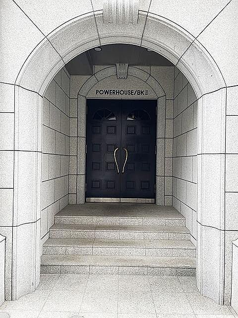 4 / 13