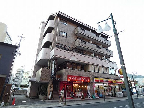 丸山ビル ｜長野県長野市大字鶴賀上千歳町(賃貸マンション1K・4階・20.65㎡)の写真 その1