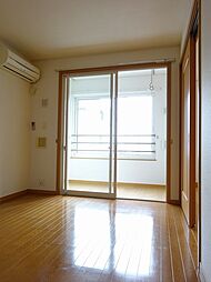 ディアコート 202 2階2LDKのリビング/ダイニング