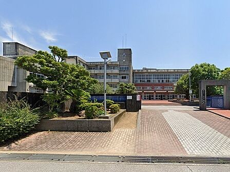 一宮中学校