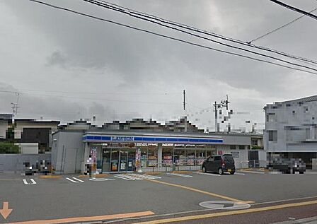 ローソン高知六泉寺店