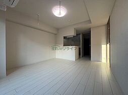 東京メトロ日比谷線 入谷駅 徒歩10分の賃貸マンション 5階1LDKのリビング/ダイニング