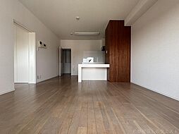 名古屋市営鶴舞線 八事駅 徒歩3分の賃貸マンション 4階1LDKのリビング/ダイニング