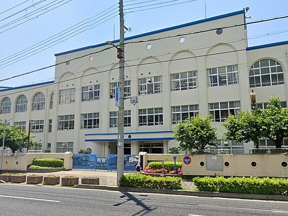 神戸市立本山第...