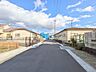 外観：前面道路