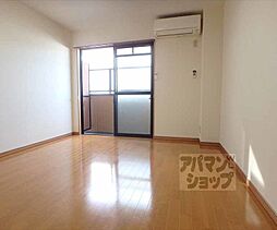 アーバン真倉町 305 3階1Kのリビング/ダイニング